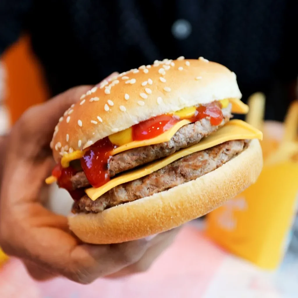 A&W Hamburger – Single